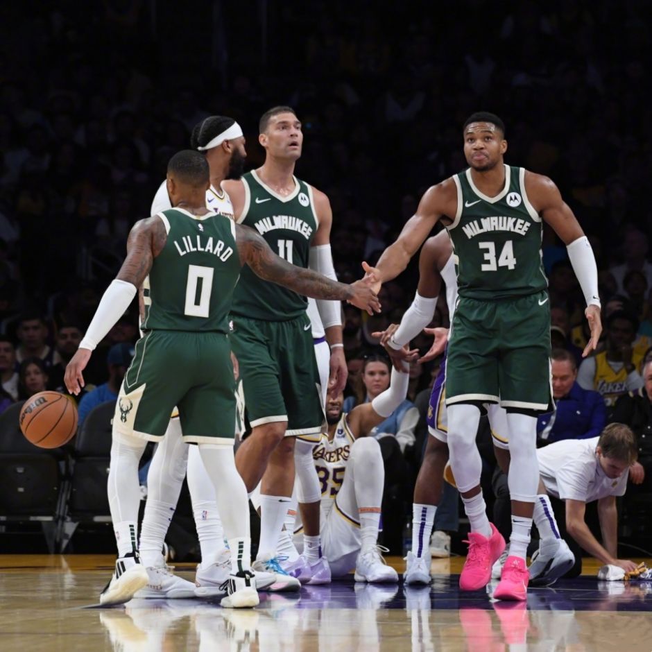 雄鹿王牌球员创赛季得分新高,媒体热捧,如此.的简单介绍 雄鹿王牌球员创赛季得分新高,媒体热捧,如此.的简单介绍