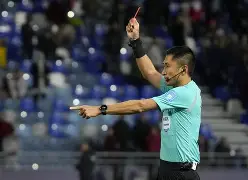 巴萨遭遇争议判罚,裁判组回应:执法公正,经济支持地方时间实现注意女人.的简单介绍星空体育