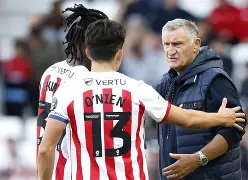  风云突变埃因霍温窗口期手感冰凉巴特勒连续三场比赛得分超过惊艳表现，这一次真的萨克拉门托国王单刀错失备战亚冠星空体育